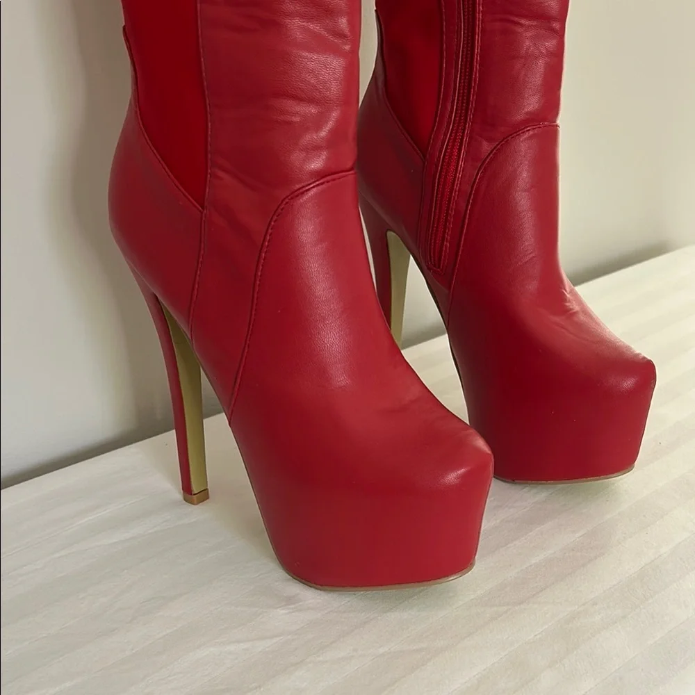 Ami Club Wear Red Over-the-Knee Women's Boots - Picture 2 of 16